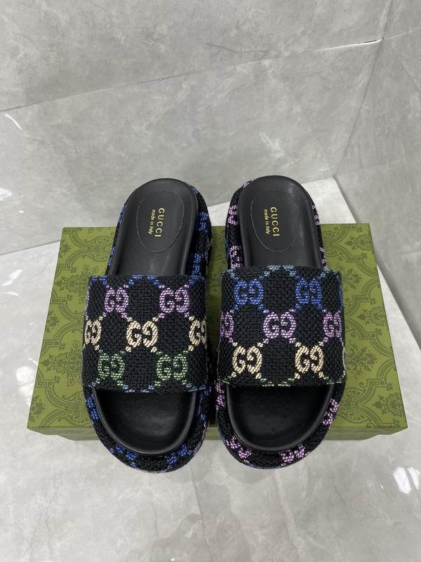 Gucci Men's Slippers 318